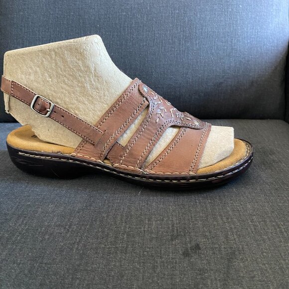 NATURALIZER WOMEN'S SUMMER COMFORTABLE LEATHER SANDALS BROWN SIZE 9-9.5 - Picture 3 of 8